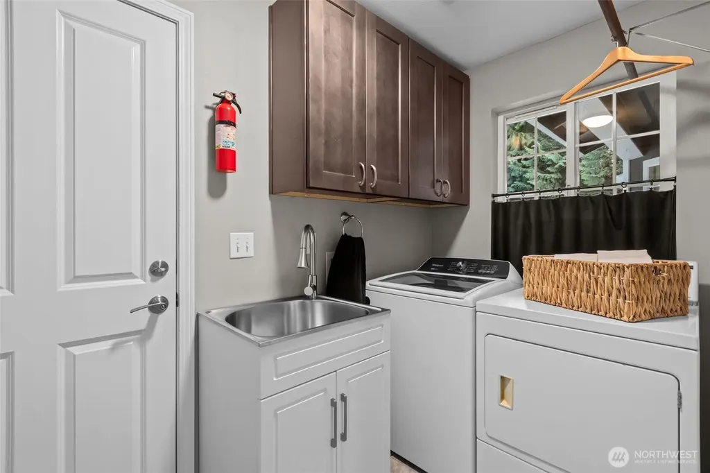 3809 234th Street NE Arlington WA 98223