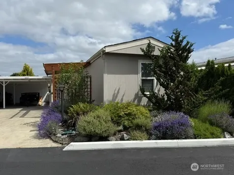 10517 62nd Street E Puyallup WA 98372