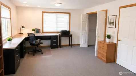 4102 227th Place SW Mountlake Terrace WA 98043