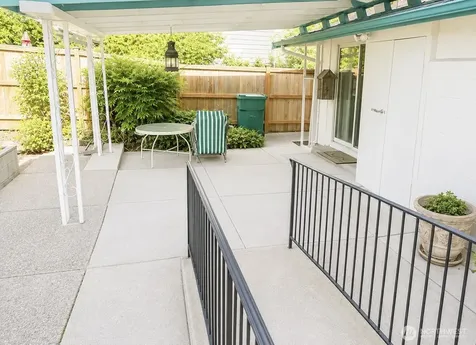 4102 227th Place SW Mountlake Terrace WA 98043