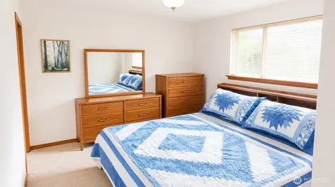 4102 227th Place SW Mountlake Terrace WA 98043