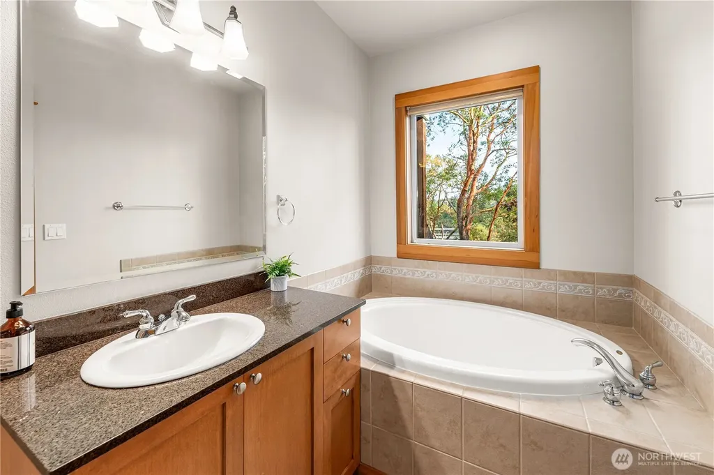475 Perry Place Friday Harbor WA 98250