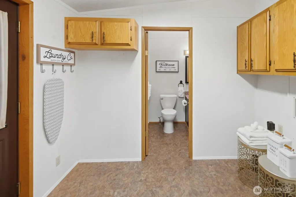 1427 100th Street SW Everett WA 98204
