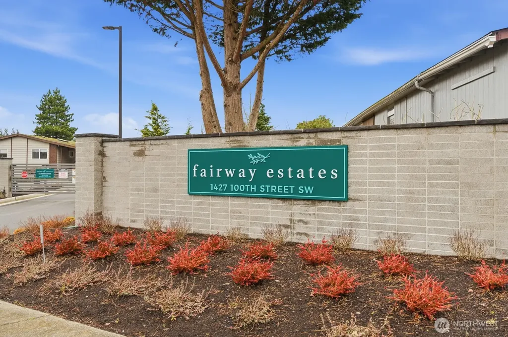 1427 100th Street SW Everett WA 98204