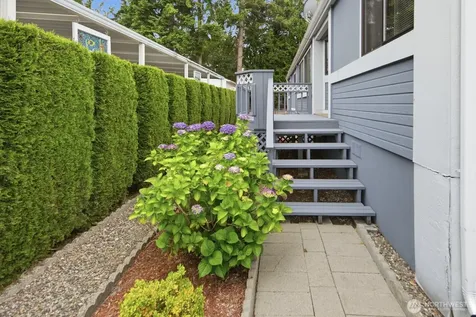 1427 100th Street SW Everett WA 98204
