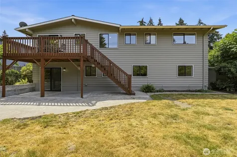 1220 NW 201st Street Shoreline WA 98177