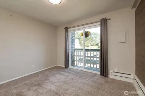 1199 SE 9th Avenue Oak Harbor WA 98277