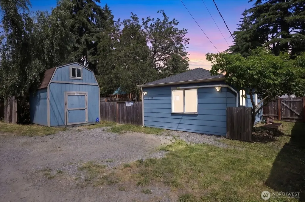 9745 Evanston Avenue N Seattle WA 98103