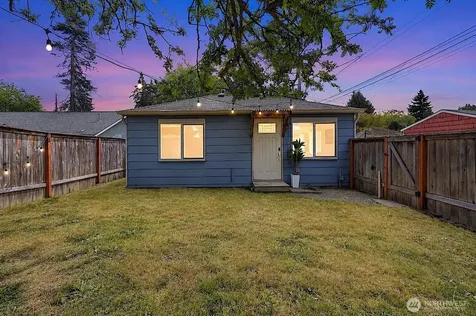 9745 Evanston Avenue N Seattle WA 98103
