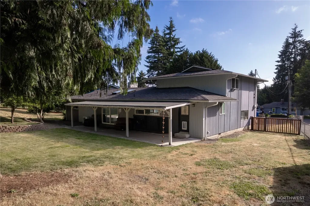 7102 48th Avenue E Tacoma WA 98443