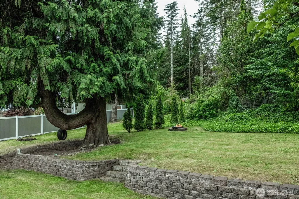 7102 48th Avenue E Tacoma WA 98443