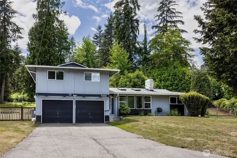 7102 48th Avenue E Tacoma WA 98443