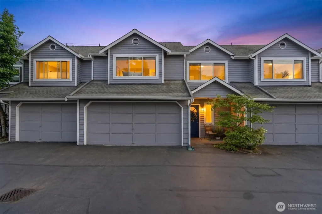 21116 80th Avenue W Edmonds WA 98026