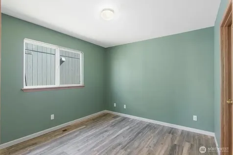 942 NE Cordero Place Oak Harbor WA 98277