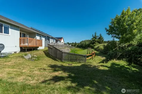 942 NE Cordero Place Oak Harbor WA 98277