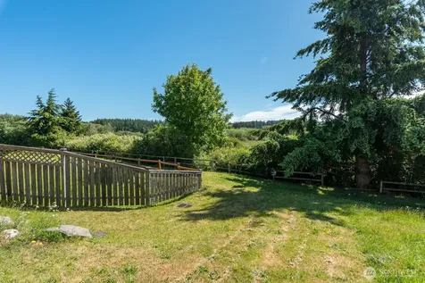 942 NE Cordero Place Oak Harbor WA 98277
