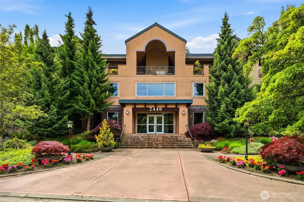 2440 S Steele Street Tacoma WA 98405