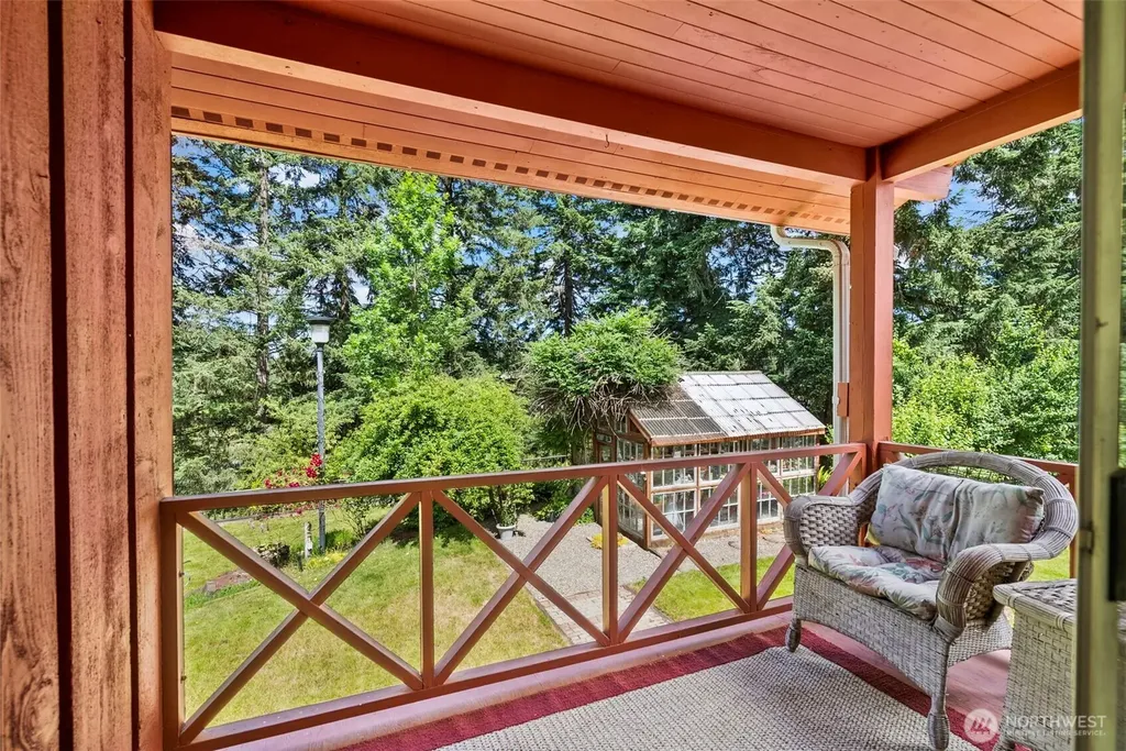 21016 E 26th Avenue Spanaway WA 98387