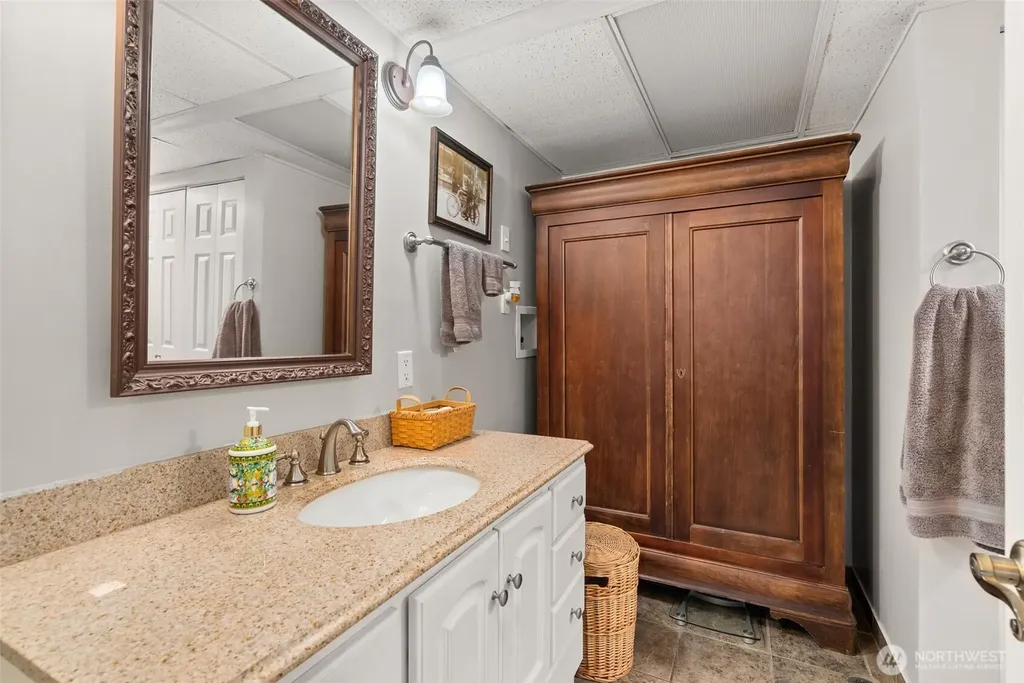 21016 E 26th Avenue Spanaway WA 98387