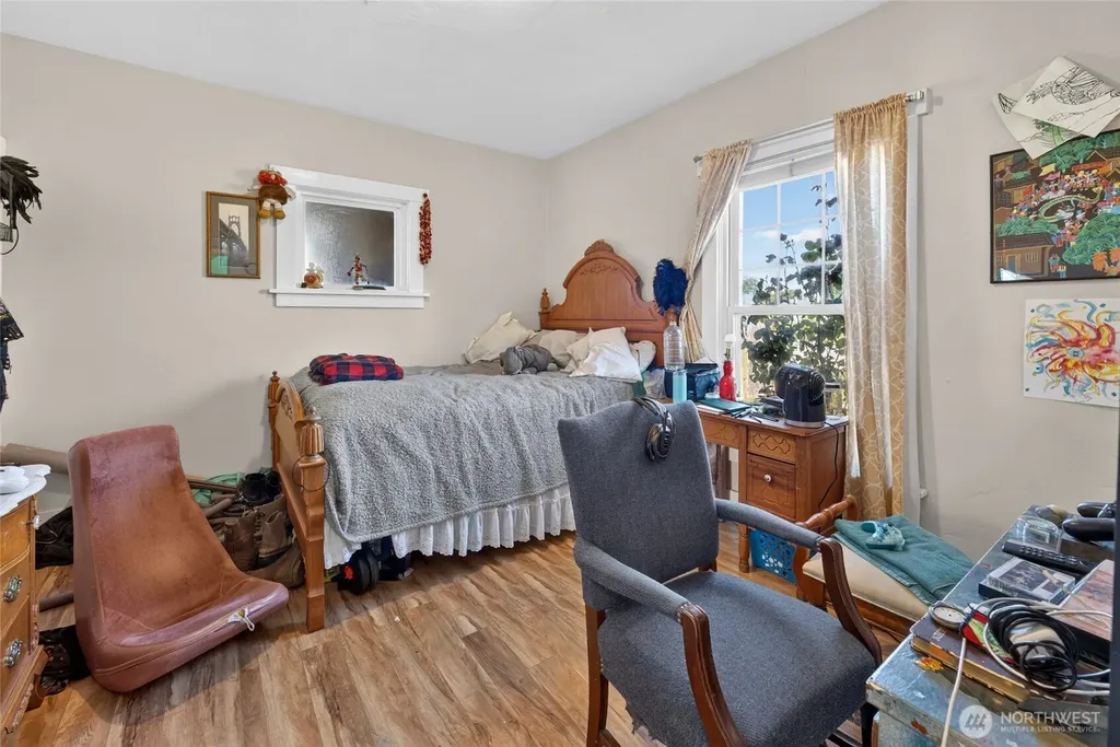 237 W Third Street Port Angeles WA 98362