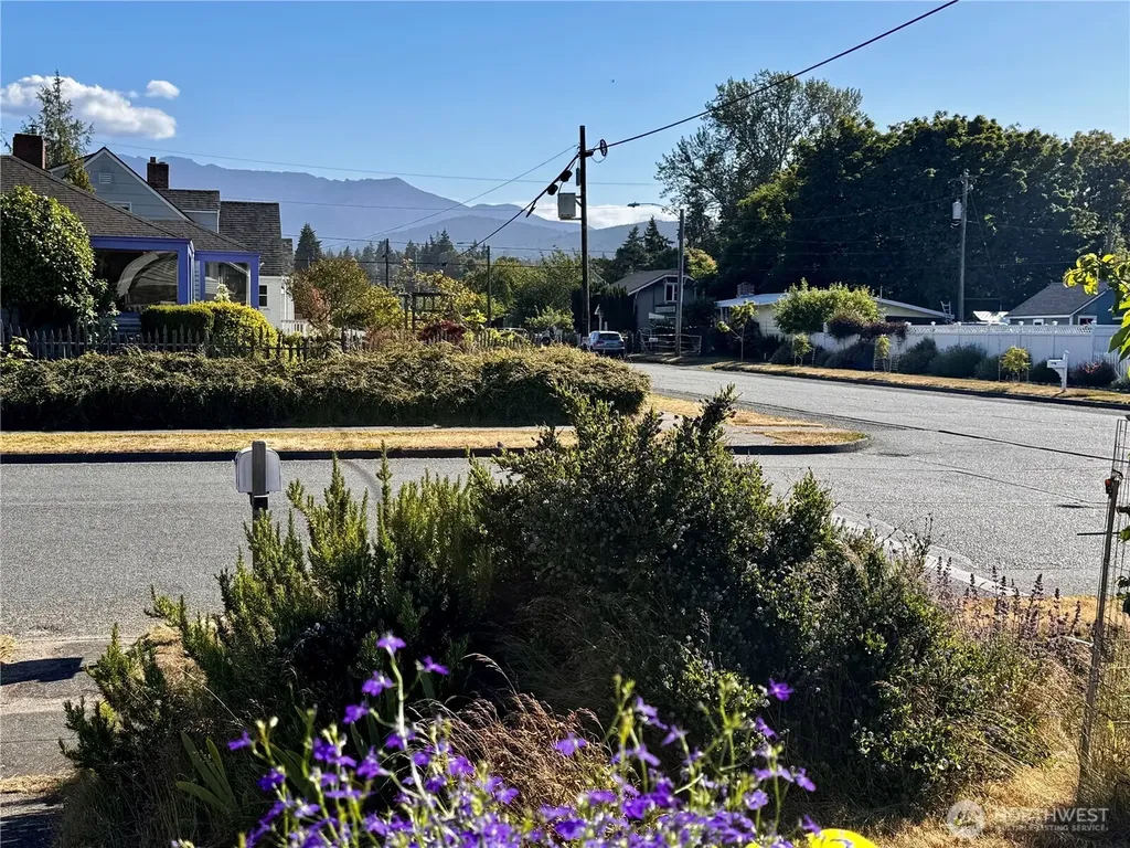 237 W Third Street Port Angeles WA 98362