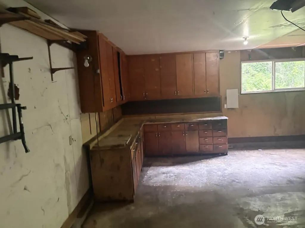 24404 SE Mirrormont Boulevard Issaquah WA 98027