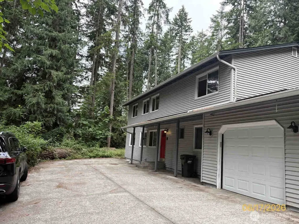 24404 SE Mirrormont Boulevard Issaquah WA 98027