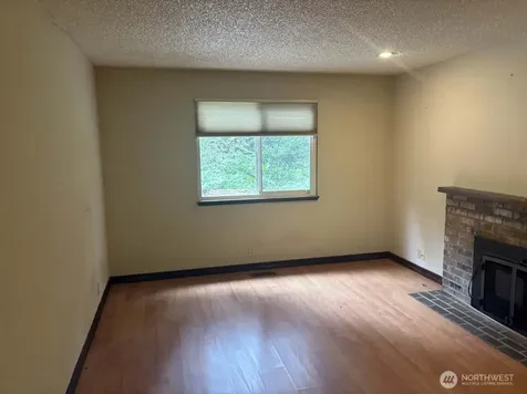 24404 SE Mirrormont Boulevard Issaquah WA 98027