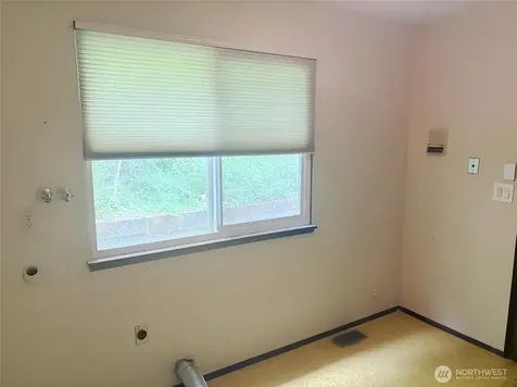 24404 SE Mirrormont Boulevard Issaquah WA 98027