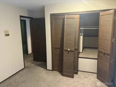 24404 SE Mirrormont Boulevard Issaquah WA 98027