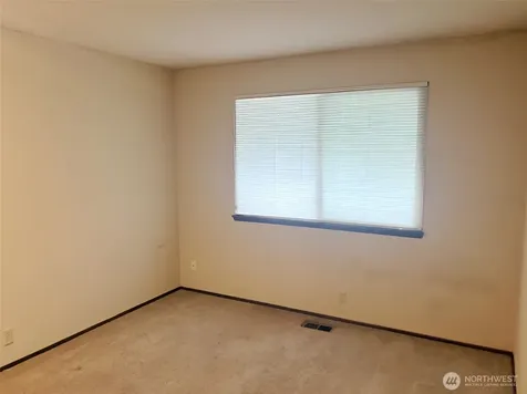 24404 SE Mirrormont Boulevard Issaquah WA 98027