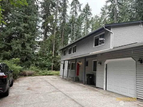24404 SE Mirrormont Boulevard Issaquah WA 98027