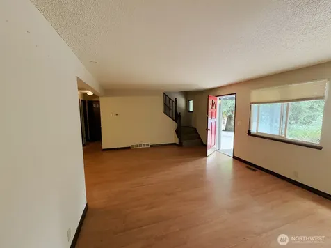 24404 SE Mirrormont Boulevard Issaquah WA 98027