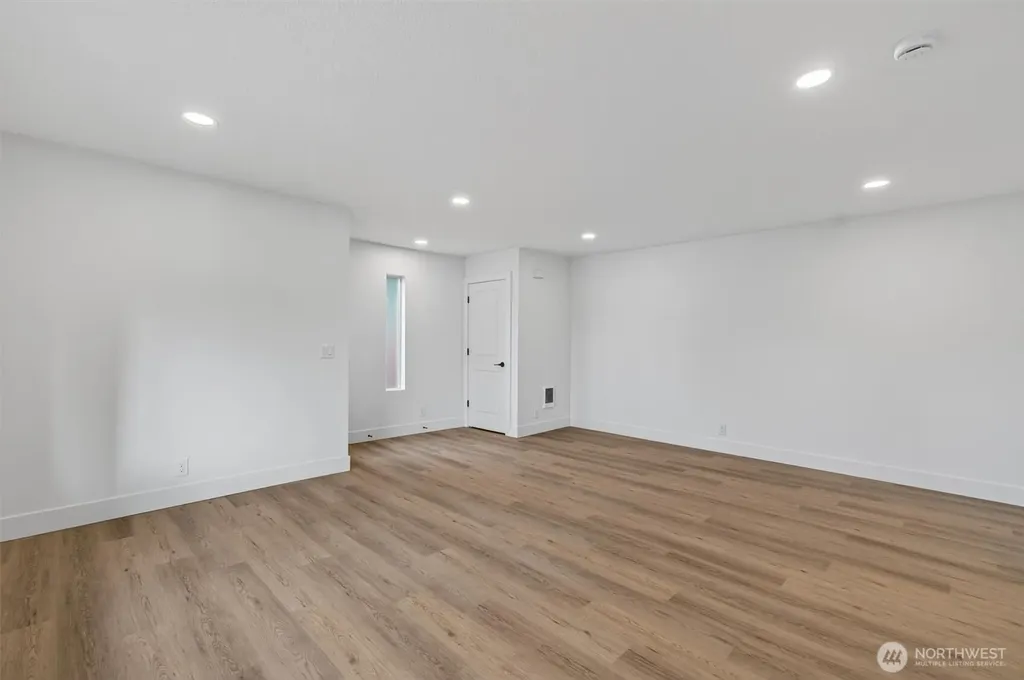 302 3rd Street Woodland WA 98674