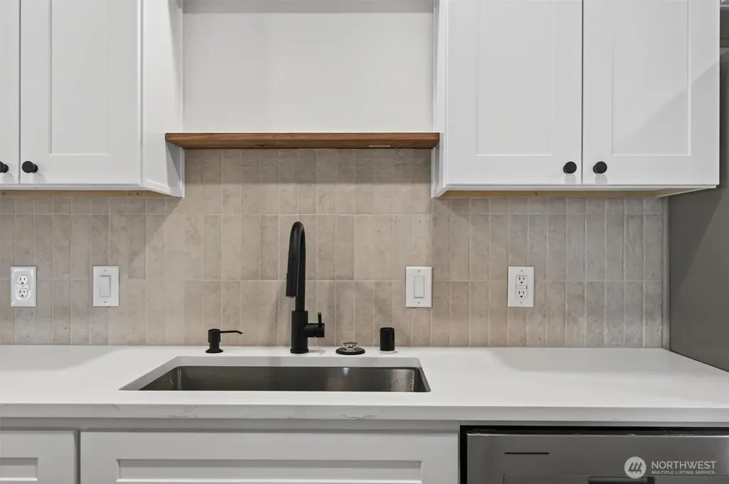 302 3rd Street Woodland WA 98674