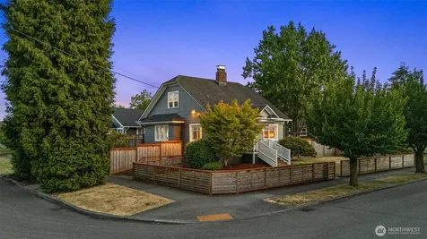 1920 16th Street Everett WA 98201