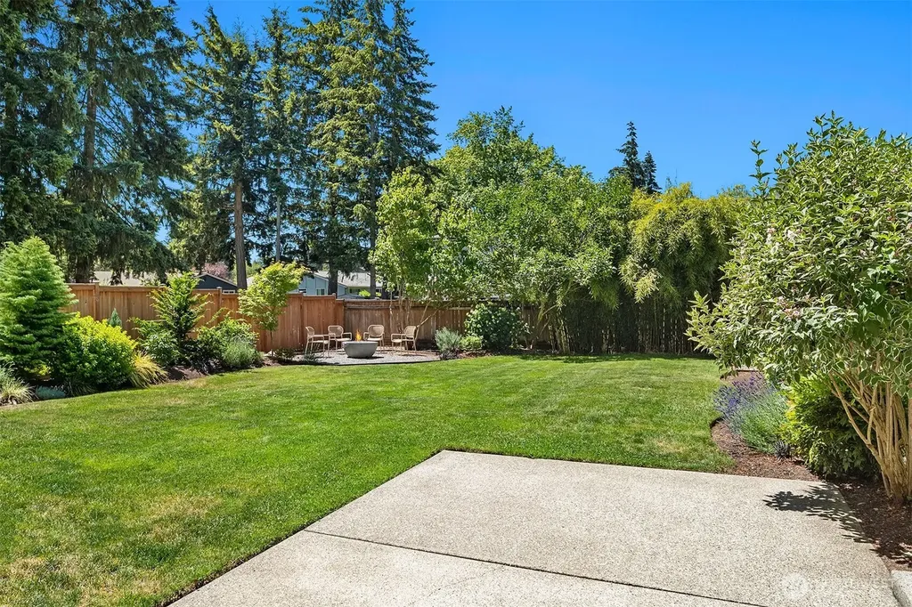 13403 SE 159th Place Renton WA 98058