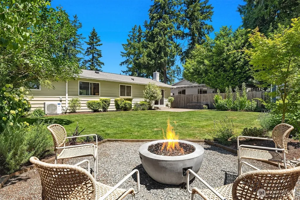 13403 SE 159th Place Renton WA 98058