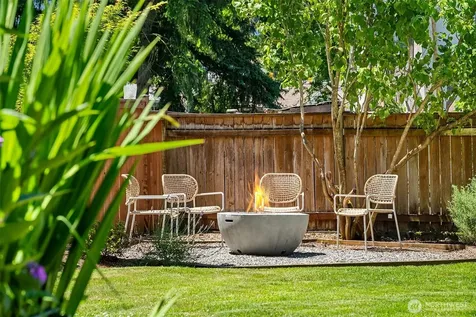 13403 SE 159th Place Renton WA 98058