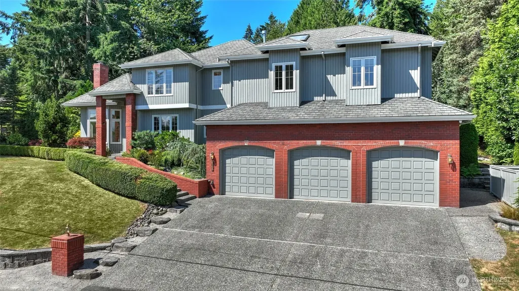 6163 93rd Avenue SE Mercer Island WA 98040