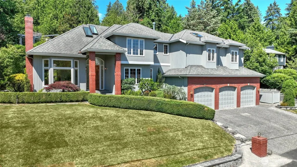 6163 93rd Avenue SE Mercer Island WA 98040