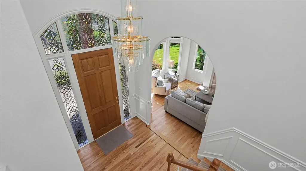 6163 93rd Avenue SE Mercer Island WA 98040