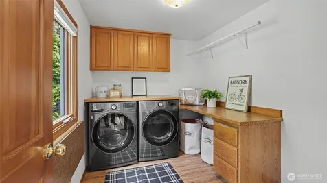 6163 93rd Avenue SE Mercer Island WA 98040