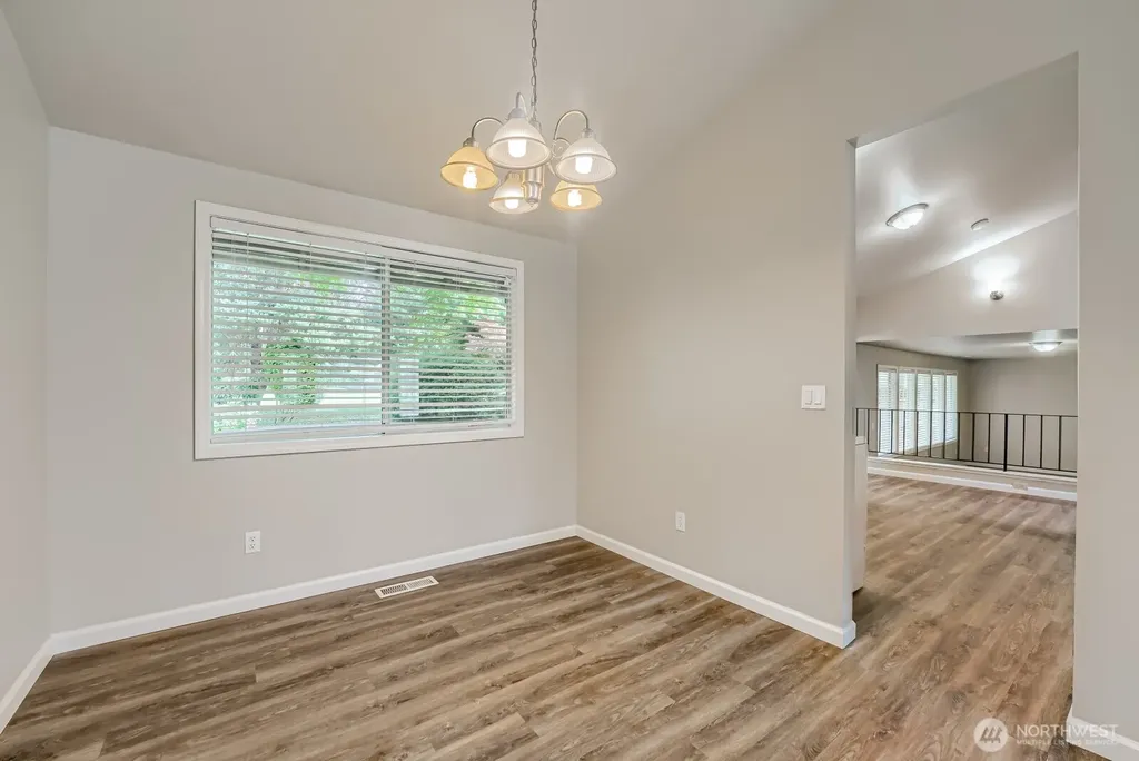 22206 SE 250th Street Maple Valley WA 98038