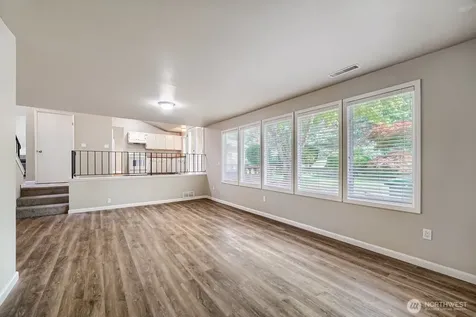 22206 SE 250th Street Maple Valley WA 98038