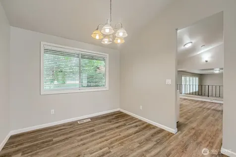 22206 SE 250th Street Maple Valley WA 98038