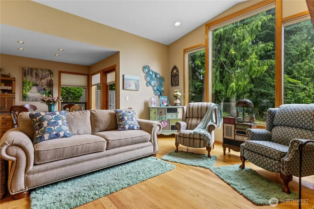 63 Bluffs Lane Port Townsend WA 98368
