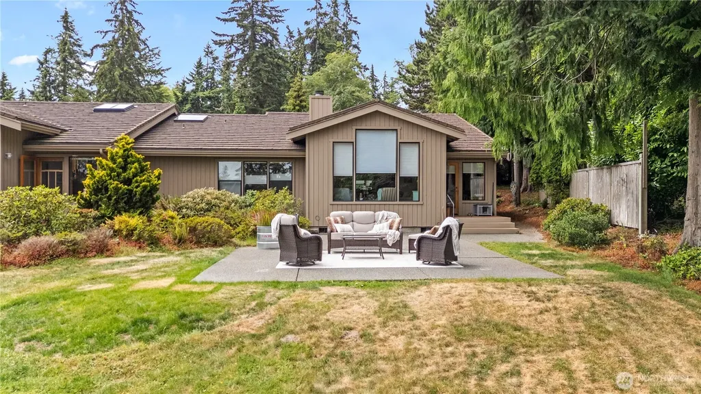 63 Bluffs Lane Port Townsend WA 98368