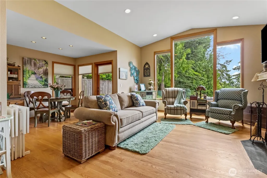 63 Bluffs Lane Port Townsend WA 98368