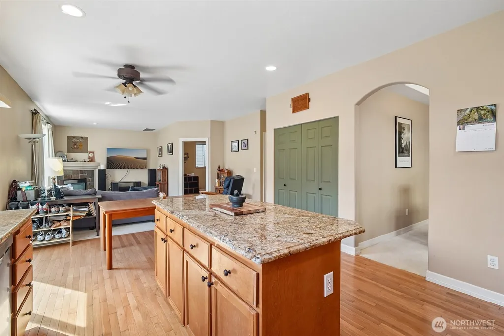 8706 186th Street Ct E Puyallup WA 98375
